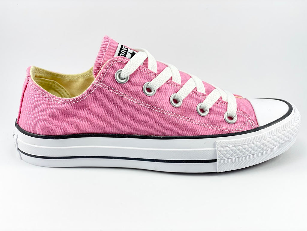 🌟👟Converse Clásicos | El Toque Perfecto para tu Outfit✨