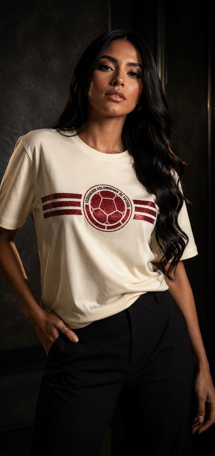 ✨⚽ La Camiseta que Toda Hincha Elegante Quiere Tener 💛💙 ❤️